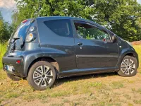 Gebraucht Citroën C1 68 PS (50 kW) 2013 Schwarz Kleinwagen