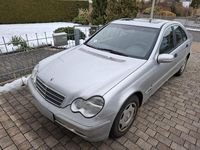 Second-hand Mercedes C180 Classic 129 CP (94 kW) 2001 Gri Berlinǎ