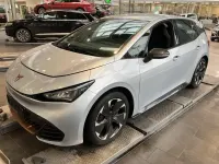 Gebraucht Cupra Born 150 kW (204 PS) 2022 Geysirsilber Kleinwagen