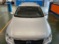 Gebraucht VW Passat 140 PS (102 kW) 2007 Silber Kombi