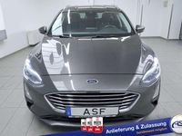 Gebraucht Ford Focus Titanium 150 PS (110 kW) 2019 Grau Kombi