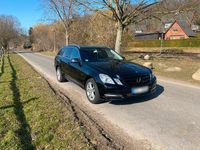 Gebraucht Mercedes E200 Avantgarde 184 PS (135 kW) 2011 Schwarz Kombi