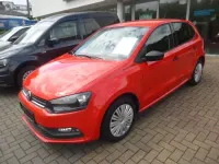 Gebraucht VW Polo Trendline 60 PS (44 kW) 2016 Flashrot Limousine
