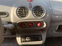 Gebraucht Renault Twingo 60 PS (44 kW) 2003 Rot Kleinwagen