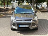Second-hand Ford Kuga 150 CP (110 kW) 2016 Gri SUV