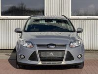 Gebraucht Ford Focus SYNC Edition 101 PS (74 kW) 2014 Micastonesilber metallic Kombi