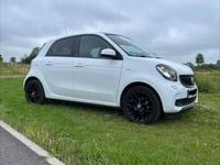Gebraucht Smart ForFour Passion 90 PS (66 kW) 2017 Weiß Kleinwagen