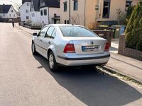 Second-hand VW Bora 115 CP (84 kW) 2000 Argintiu Berlinǎ