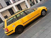 Gebraucht VW Passat 105 PS (77 kW) 2005 Orange Kombi