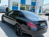 Gebraucht Mercedes C180 156 PS (114 kW) 2018 Schwarz Limousine