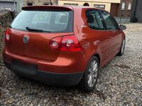 Gebraucht VW Golf V 105 PS (77 kW) 2006 Orange Kleinwagen