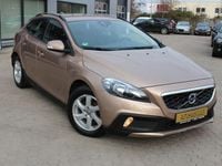 Gebraucht Volvo V40 CC Basis 114 PS (83 kW) 2013 Braun Kombi