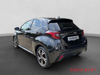 Gebraucht Toyota Yaris Hybrid Comfort 116 PS (85 kW) 2025 Grau Limousine
