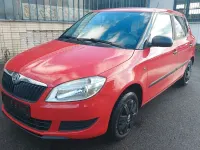 Gebraucht Skoda Fabia Cool Edition 60 PS (44 kW) 2013 Rot Limousine