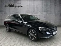 Gebraucht Mercedes E300 Avantgarde 306 PS (225 kW) 2022 Schwarz Kombi