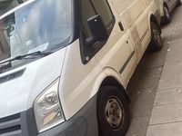 Usado Ford Transit 86 CV (63 kW) 2010 Blanco Monovolumen