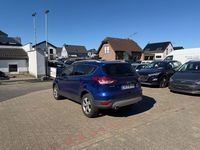 Gebraucht Ford Kuga Titanium 150 PS (110 kW) 2016 Blau SUV