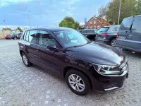 Gebraucht VW Tiguan Trendline 122 PS (89 kW) 2015 Schwarz SUV