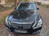 Gebraucht Mercedes E350 265 PS (194 kW) 2010 Schwarz Kombi
