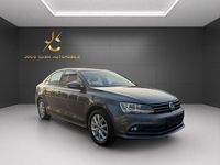 Gebraucht VW Jetta Basis 150 PS (110 kW) 2018 Grau Limousine