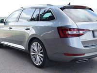 Gebraucht Skoda Superb Style 220 PS (161 kW) 2016 Grau Kombi