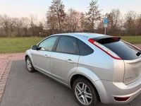 Second-hand Ford Focus 101 CP (74 kW) 2009 Argintiu Berlinǎ
