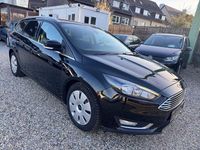 Używany Ford Focus Titanium 125 KM (91 kW) 2016 Czarny Sedan/Limuzyna