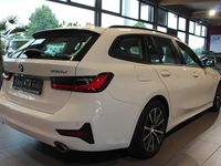 Gebraucht BMW 330 Advantage 265 PS (194 kW) 2020 Weiß Kombi