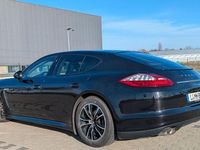 Gebraucht Porsche Panamera 250 PS (183 kW) 2012 Schwarz Kleinwagen