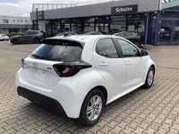 Neu Mazda 2 Center-Line 116 PS (85 kW) 2025 Lunar white Kleinwagen
