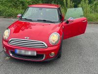 Gebraucht Mini Cooper 122 PS (89 kW) 2011 Rot Kleinwagen