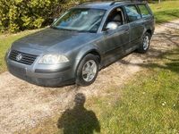 Gebraucht VW Passat 131 PS (96 kW) 2004 Grau Kombi
