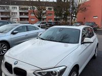 Gebraucht BMW 120 190 PS (139 kW) 2015 Weiß Kleinwagen