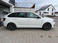 Gebraucht Skoda Rapid Style 105 PS (77 kW) 2014 Weiß Kleinwagen