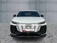 Gebraucht Audi Q6 e-tron S-Line 284 kW (387 PS) 2025 Gletscherweiß metallic SUV