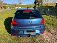 Gebraucht VW Polo 90 PS (66 kW) 2015 Blau Kleinwagen