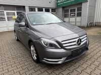 Gebraucht Mercedes B180 122 PS (89 kW) 2012 Grau Van / Kleinbus