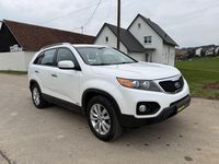 Używany Kia Sorento Attract 197 KM (144 kW) 2012 Biały SUV