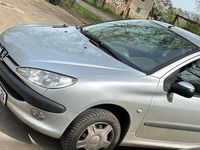 Gebraucht Peugeot 206 88 PS (64 kW) 2004 Silber Kleinwagen