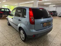Gebraucht Ford Fiesta Ambiente 69 PS (50 kW) 2006 Blau Kleinwagen