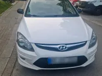 Gebraucht Hyundai i30 115 PS (84 kW) 2012 Weiß Kombi