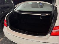 Gebraucht Mercedes E200 184 PS (135 kW) 2010 Weiß Coupé