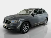 Gebraucht VW Tiguan Life 150 PS (110 kW) 2023 Delfingrau metallic SUV