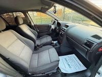 Gebraucht Opel Astra 125 PS (91 kW) 2002 Silber Limousine