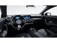 Gebraucht Mercedes CLA250 163 PS (119 kW) 2023 Schwarz Coupé