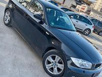 Gebraucht BMW 116 116 PS (85 kW) 2006 Schwarz Kleinwagen