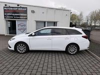 Gebraucht Toyota Auris Design 111 PS (81 kW) 2015 Weiß Kombi