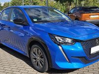 Gebraucht Peugeot e-208 Active 100 kW (136 PS) 2022 Vertigo blau Kleinwagen