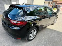 Używany Renault Mégane LIMITED 101 KM (74 kW) 2017 Czarny Sedan/Limuzyna