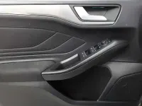 Gebraucht Ford Focus Titanium X 120 PS (88 kW) 2023 Moondust silber metallic Kombi